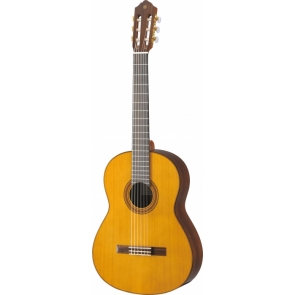  Guitarra Yamaha CG 182C