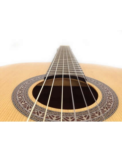 Guitarra Admira sara