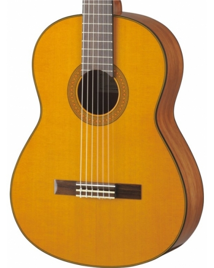 Guitarra Yamaha CG 142C